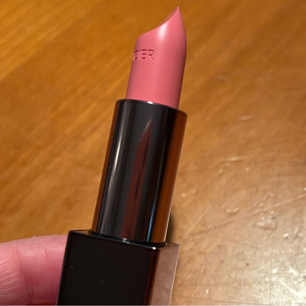 Laura Mercier Rouge Essentiel Silky Creme Lipstick - Picture 6 of 16
